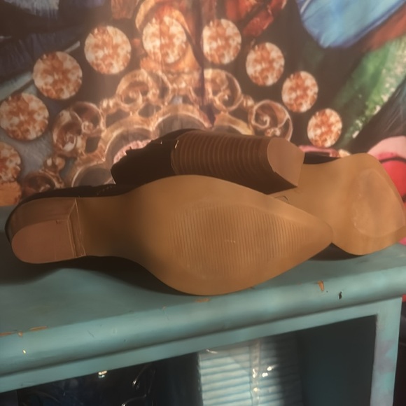 Cory’s smoke show 3.5 inch stack, heel booties back zipper memory foam - Picture 3 of 6